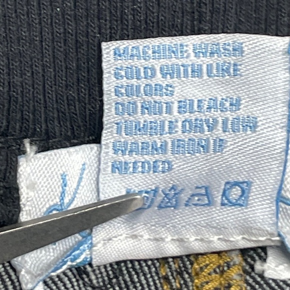 Women’s 16 K.Jordon Black Jeans - Picture 11 of 13